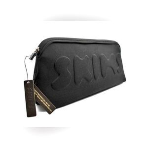 SKIMS Black Neoprene Soot Travel Pouch
NWT
Brio Collection ONX-M